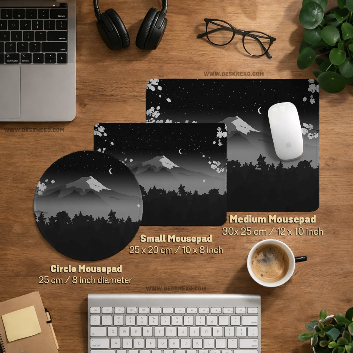 Black mount fuji desk mat