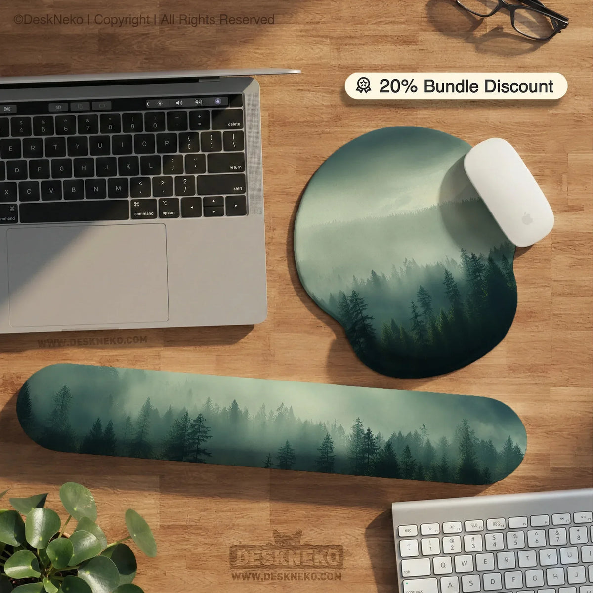Forest green ergonomic mousepad & wrist rest