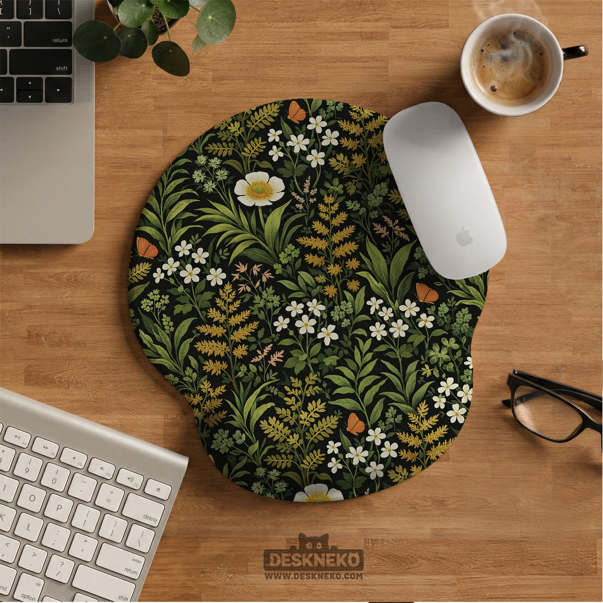 Dark botanical desk mat