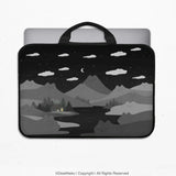 Black cat mountains laptop sleeve & bag