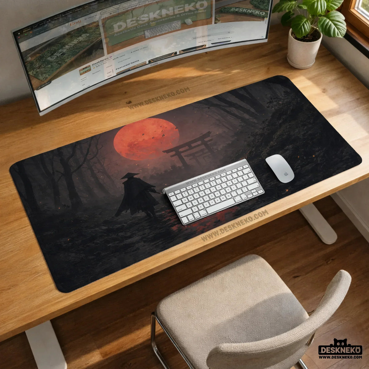 Samurai red moon desk mat mousepad