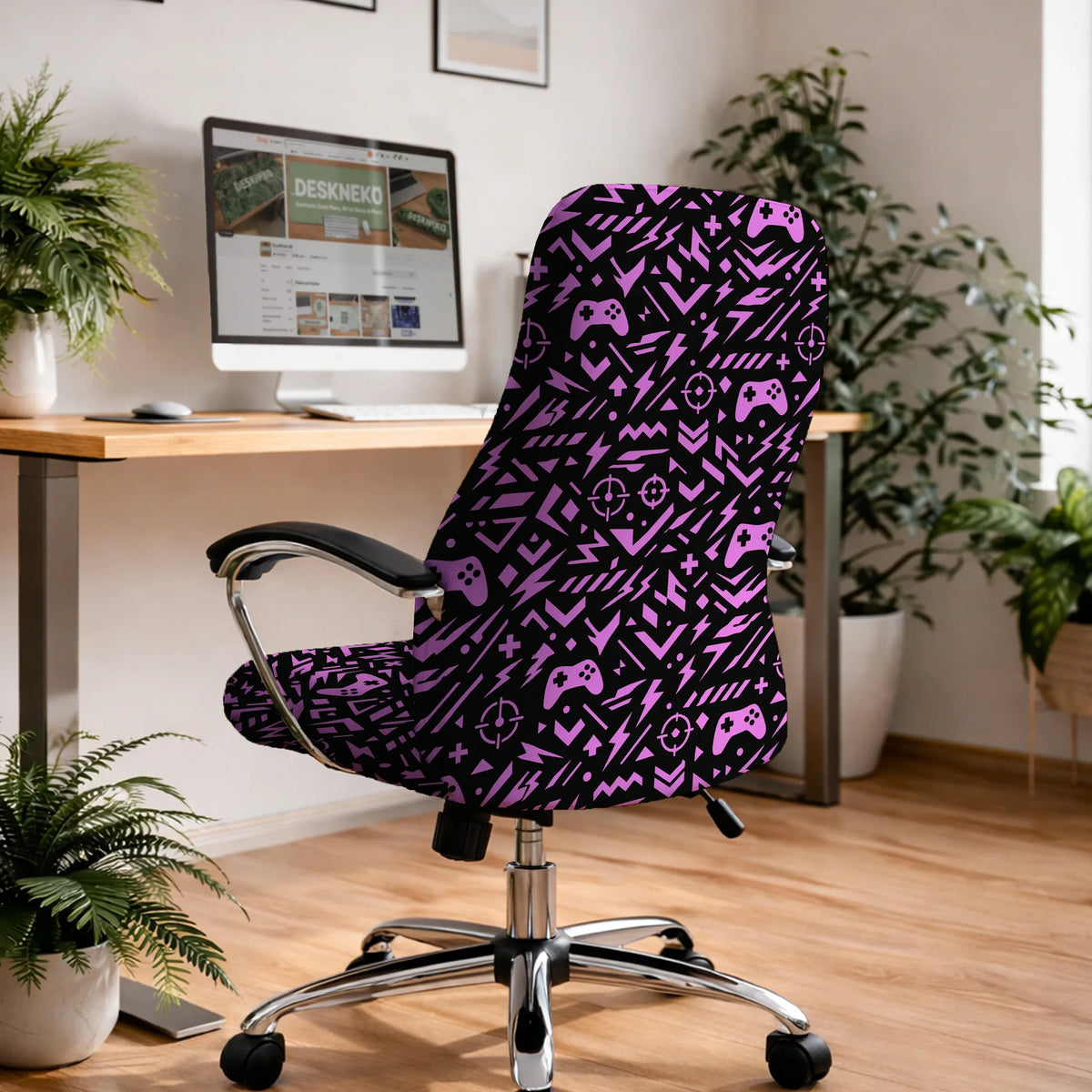 Black & pink chair cover