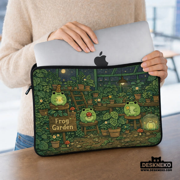 Frog Garden Laptop Sleeve - Deskneko