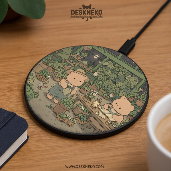 Kawaii Gardening Bears Wireless Charger - Deskneko