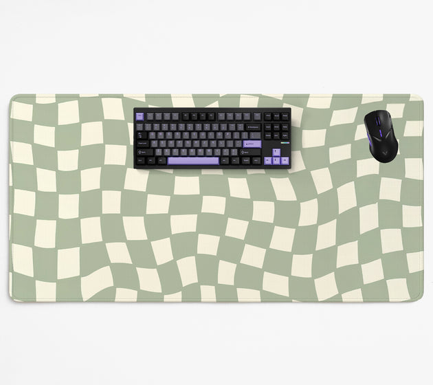Green checker desk mat