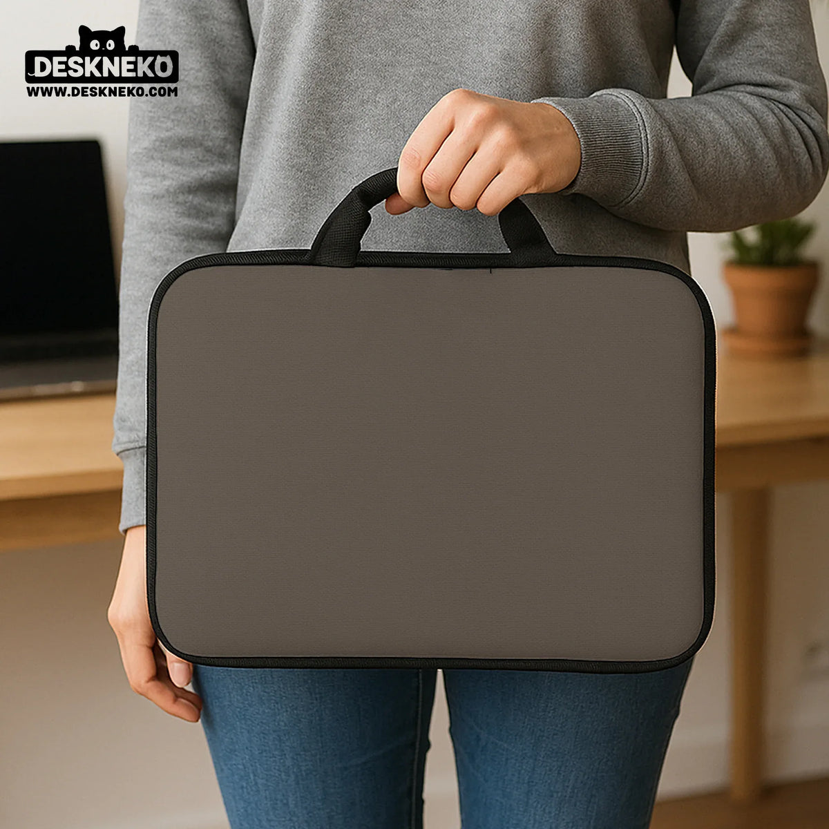 Cocoa laptop sleeve case, minimalist padded notebook cover