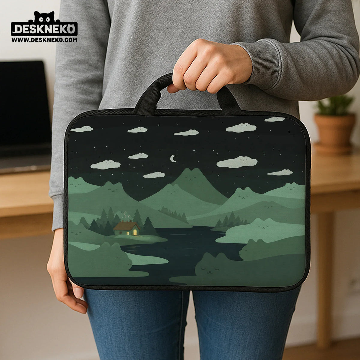 Green cat mountains laptop sleeve & bag