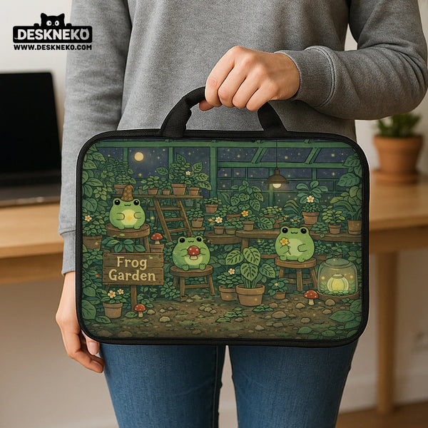 Frog Garden Laptop Sleeve - Deskneko
