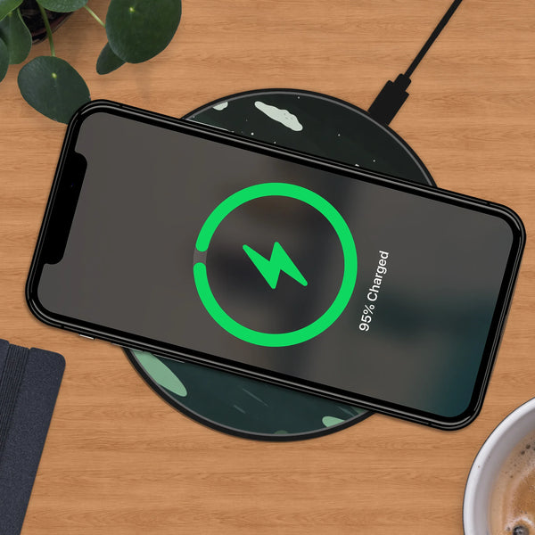 Green Cat Mountain Wireless Charger - Deskneko
