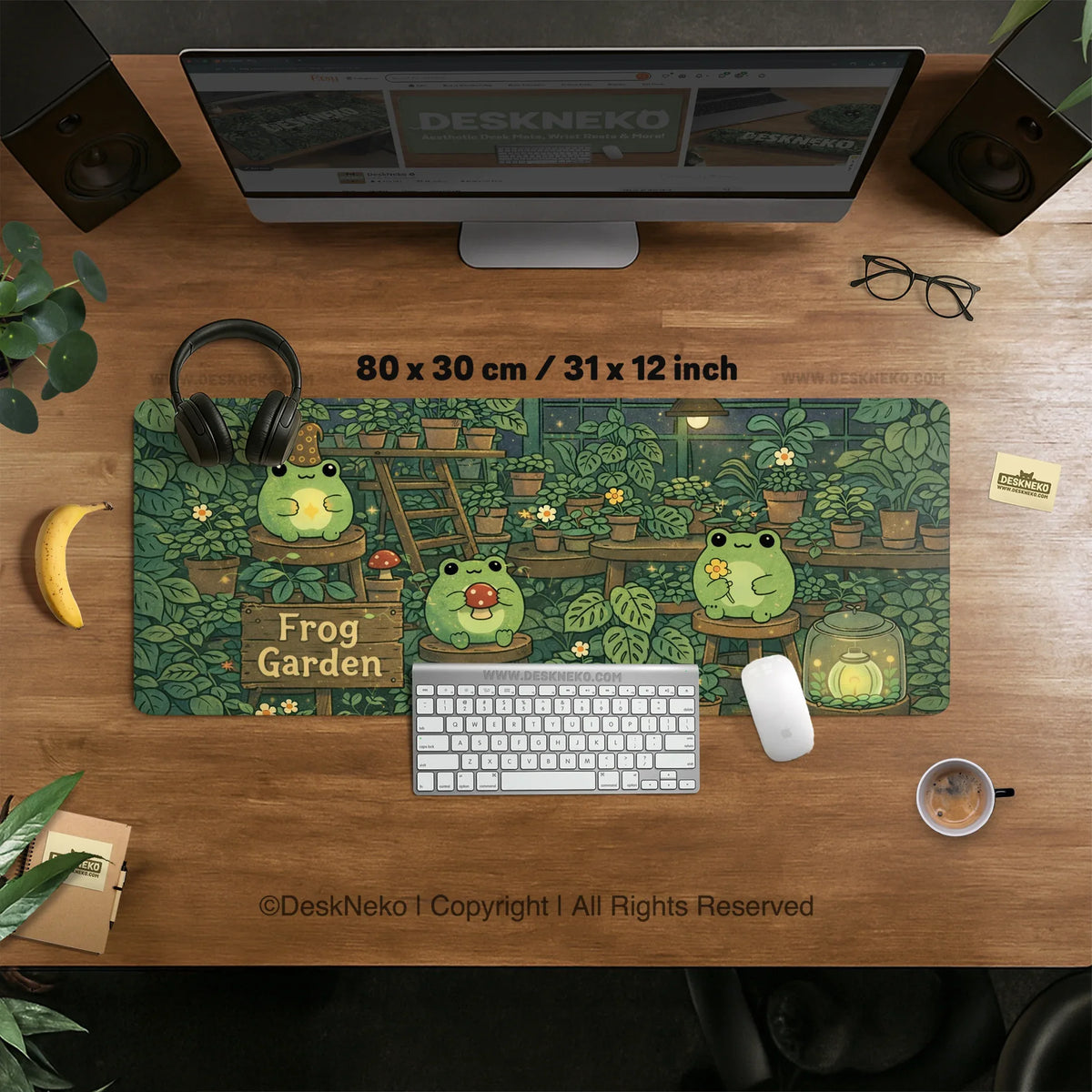 Frog garden deskmat