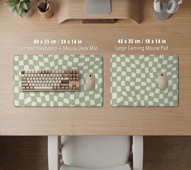 Green checker desk mat