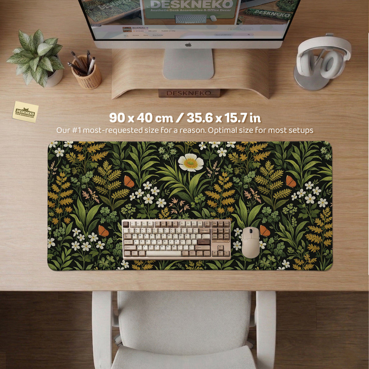 Dark botanical desk mat