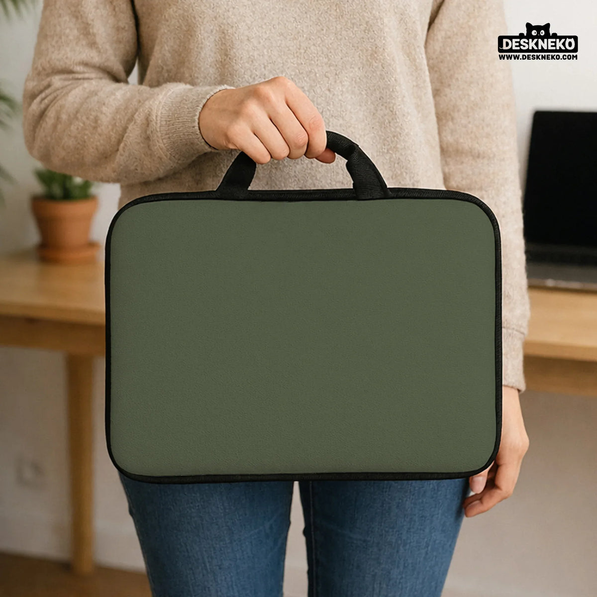 Midnight olive laptop sleeve