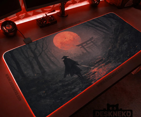 Samurai Red Moon Desk Mat Mousepad - Deskneko