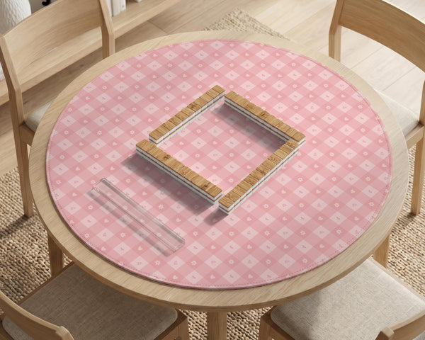 Pink checkered mahjong mat with small hearts and flowers.