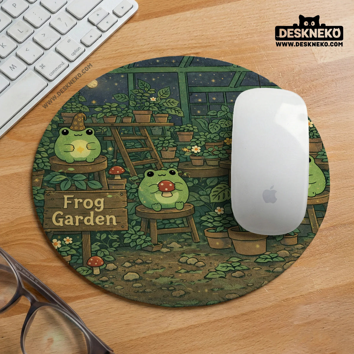 Frog garden deskmat